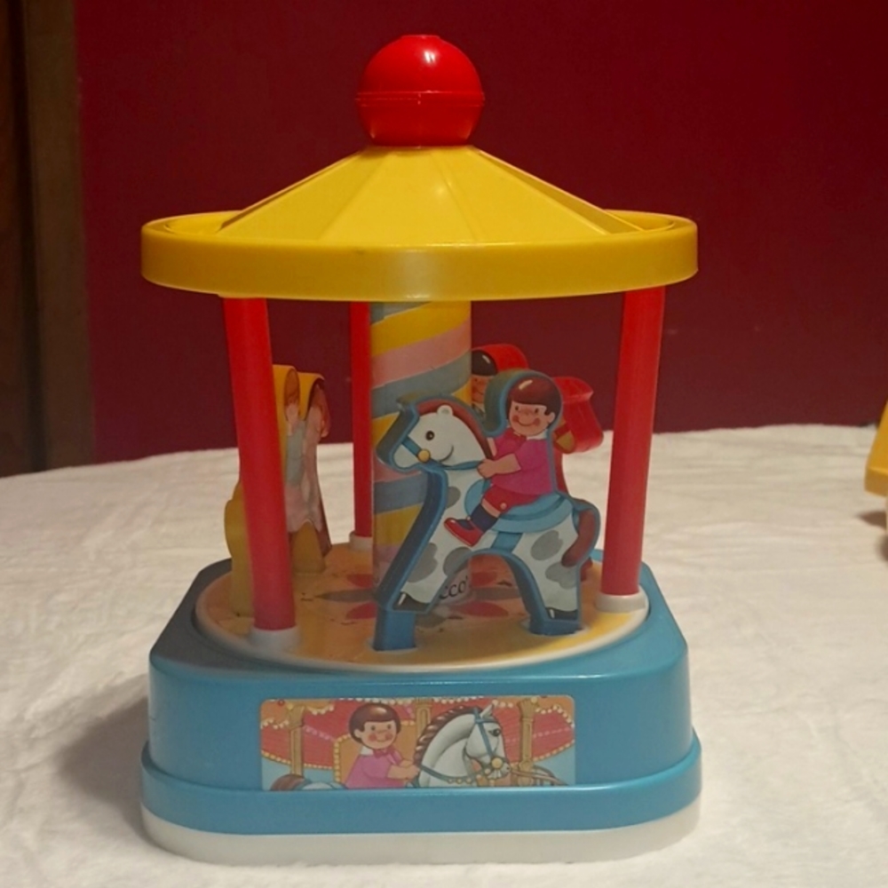 Chicco Vintage Carousel 🎠 - Picture 1 of 7